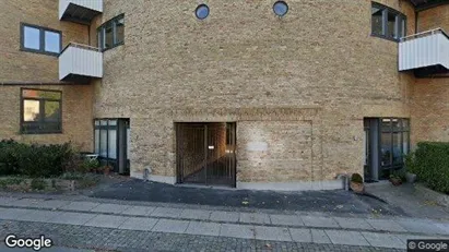 Andelsboliger til salg i Charlottenlund - Foto fra Google Street View