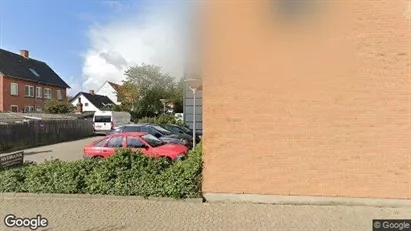 Andelsboliger til salg i Juelsminde - Foto fra Google Street View Andelsboliger til salg i Juelsminde - Foto fra Google Street View