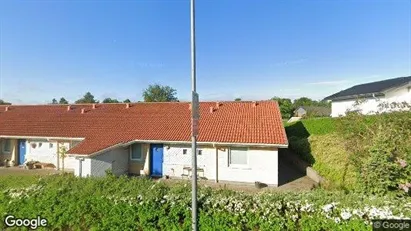 Andelsboliger til salg i Støvring - Foto fra Google Street View Andelsboliger til salg i Støvring - Foto fra Google Street View