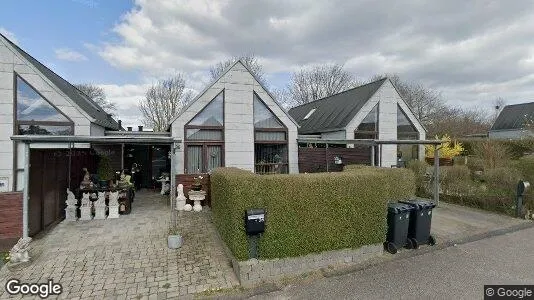Andelsboliger til salg i Sorring - Foto fra Google Street View