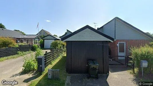 Andelsboliger til salg i Rønde - Foto fra Google Street View