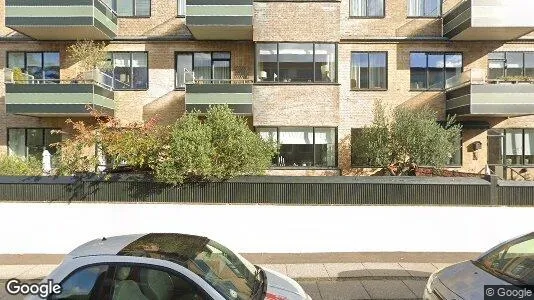 Andelsboliger til salg i Charlottenlund - Foto fra Google Street View