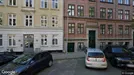Andelsbolig til salg, Frederiksberg, Helgesvej<span class="blurred street-number" onclick="ProcessAdRequest(782842)"><span class="hint">Se vejnr.</span>[xxxxxxxx]</span><span class="hglt"> (kun bytte)</span>