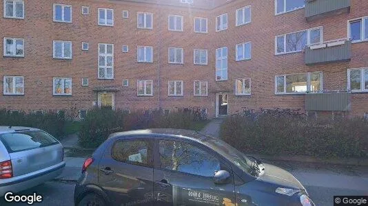 Andelsboliger til salg i Brønshøj - Foto fra Google Street View
