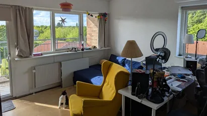 3 Væreles Andelslejlighed Med Extra Højt Til Loftet