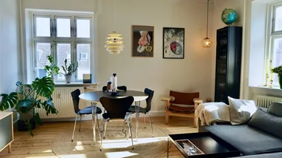 Velholdt 2V andel i Ø-gadekvarteret med lav boligydelse og stærk foreningsøkonomi