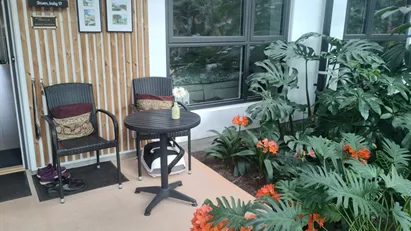 Nyere andelslejlighed, i stueplan. Se hjemmeside: Bovieran Helsinge.