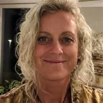 Christina søger andelsbolig i Frederikssund, Jægerspris eller Stenløse m.fl.