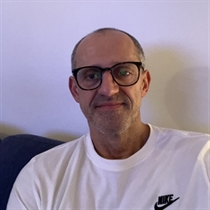 Almir søger andelsbolig i København S