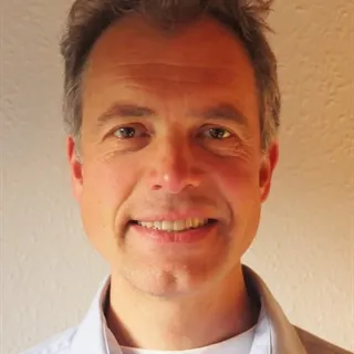 Hej!<br />Jeg arbejder som ejendomsfunktionær med håndværk og administration. Det foregår på et s...