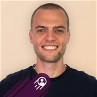 Ideelt en 3-værelses, så der er plads til at min datter og jeg kan have hvert vores værelse. Hels...