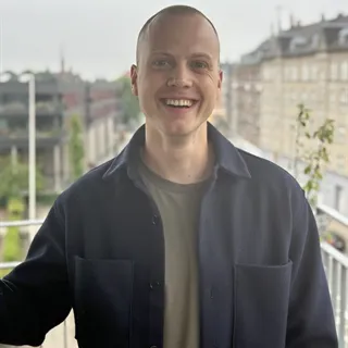 Jeg søger en andelsbolig på 40-80 m² i Valby, Hvidovre, Sydhavn eller nærliggende områder tættere...